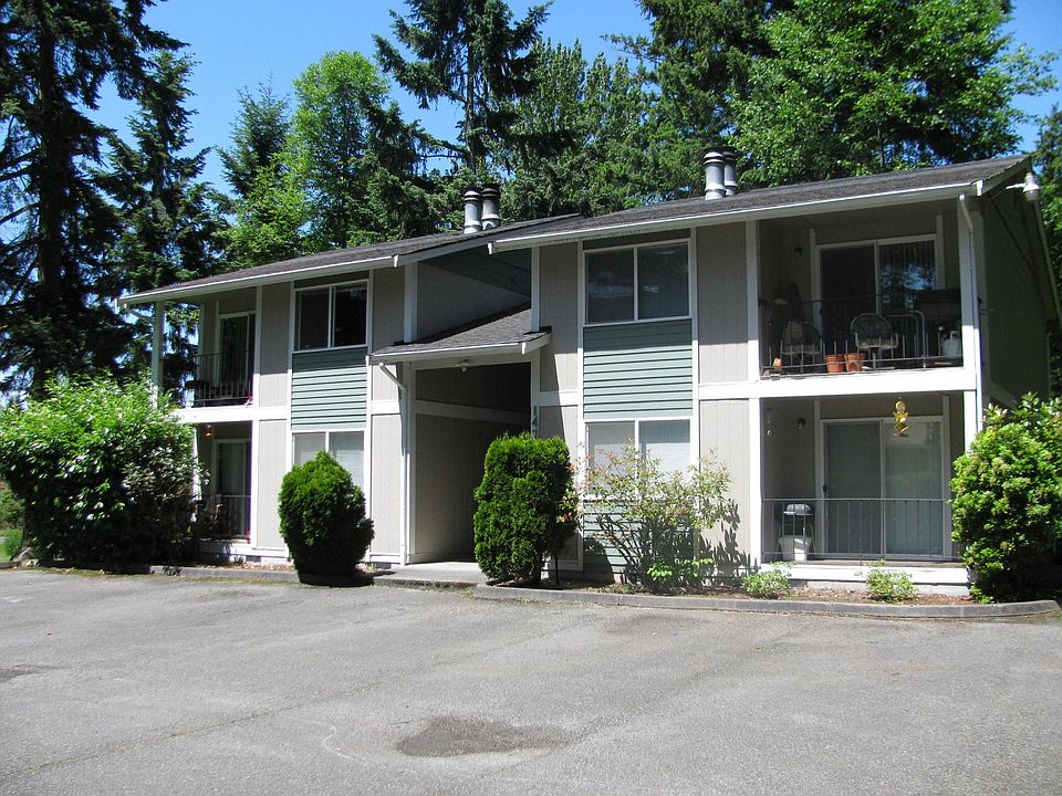 1st image of 14713 132nd Ave E APT B