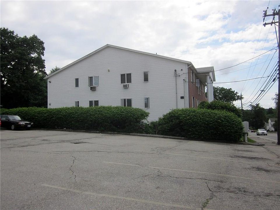 2nd image of 2008 Mineral Spring Ave APT 9