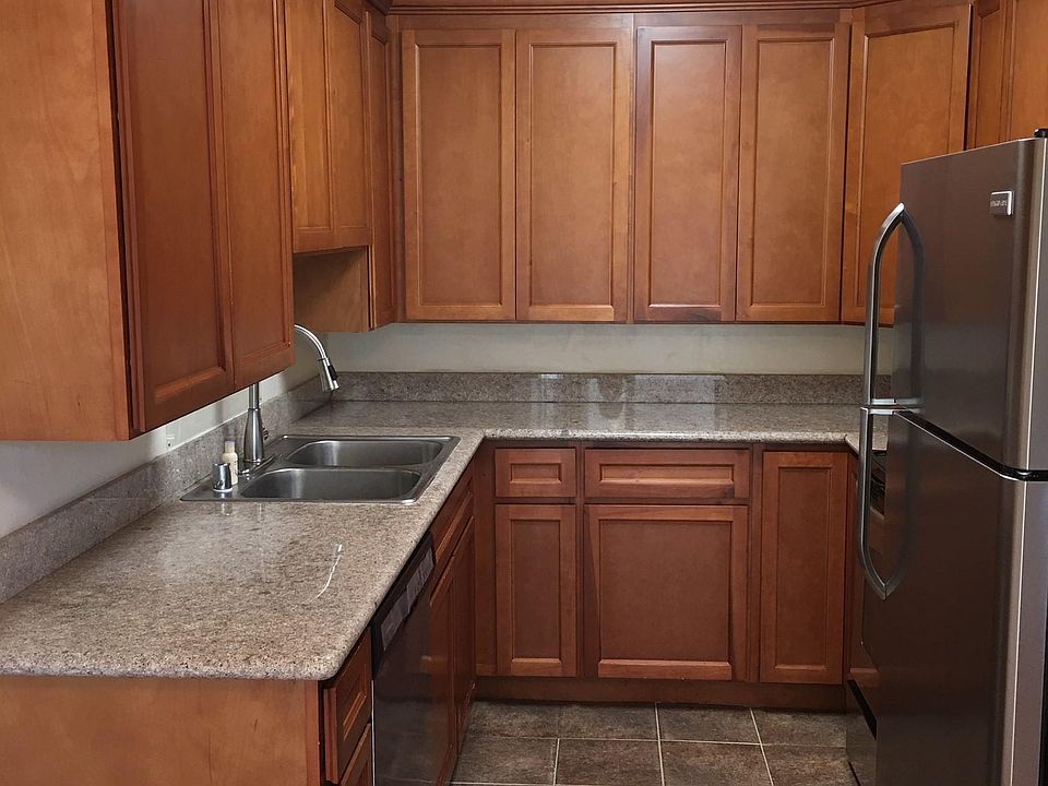 1st image of 1345 Saratoga Ave APT 2