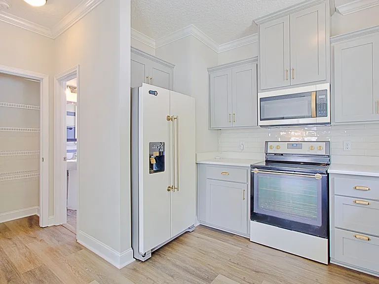 1211 Cypress Fall Cir — Photo 39