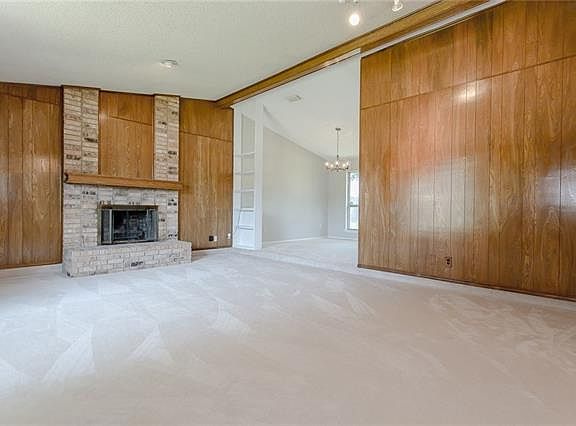 5th image of 4923 Willowhaven Cir