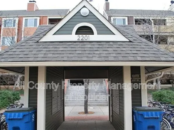 2201 Pearl St, Boulder, CO