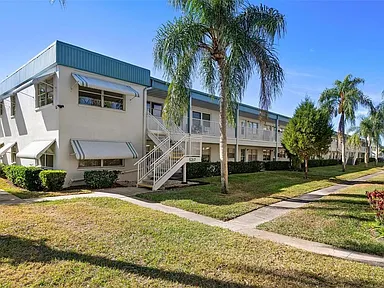 5217 81st St N Saint Petersburg FL | Zillow