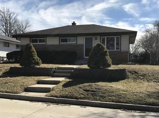 9537 W Harding Pl, West Allis, WI 53227