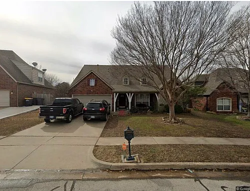 11912 S Cedar Ave Photo 1
