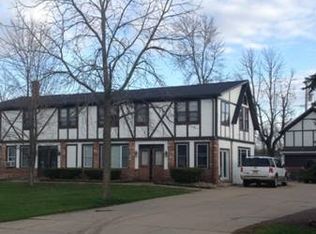 1584 Towerwood Rd #1, Grand Island, NY 14072