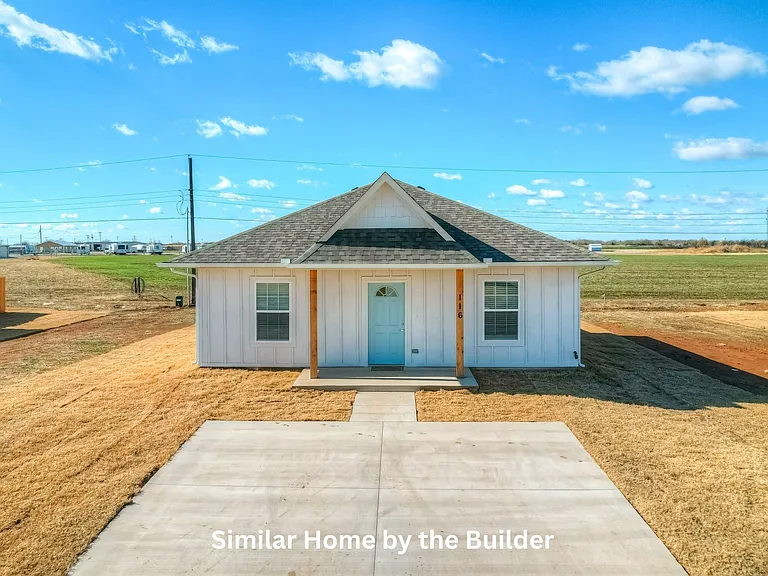 121 Sterling Dr — Photo 29