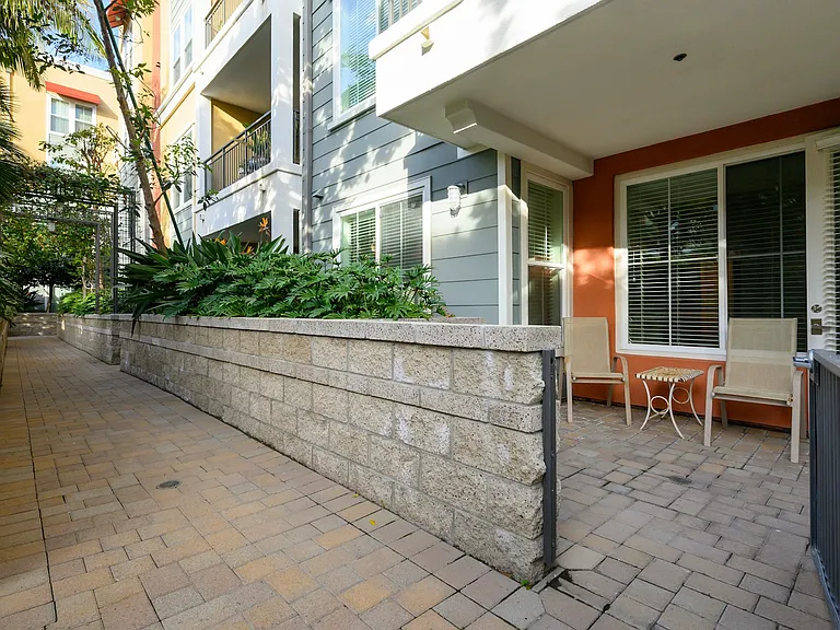 2349 Jefferson St #121 — Photo 17