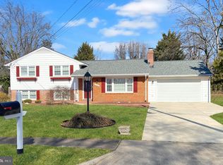 5505 Munsey Pl, Centreville, VA 20120