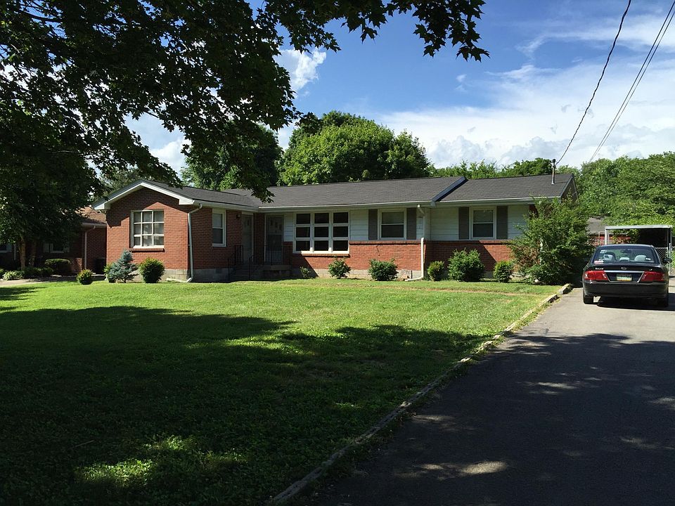 1st image of 806 Westchester Dr