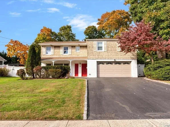 4 Spruce Lane, Syosset, NY 11791