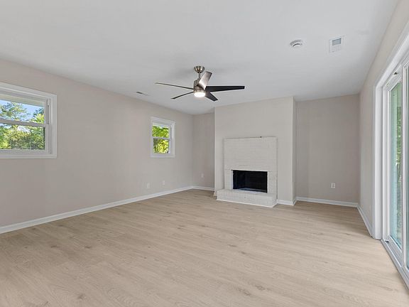 2nd image of 7361 Hyannis Dr