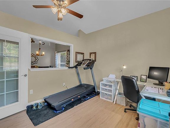 5th image of 100 Cinnamon Oak Cir