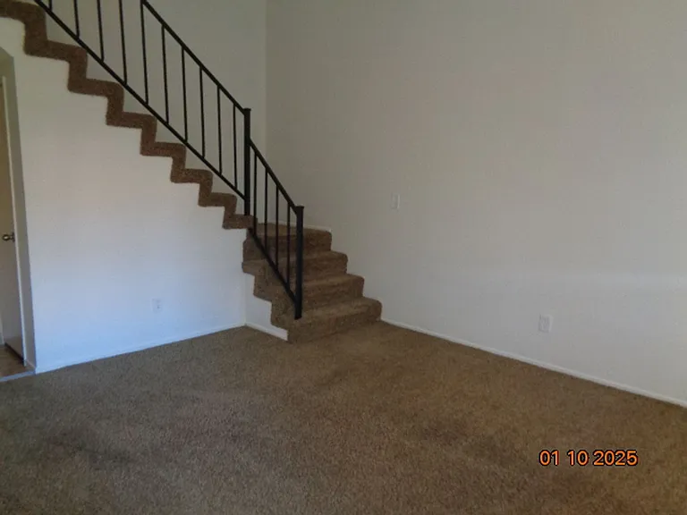 1630 Gardenia Ct — Photo 3