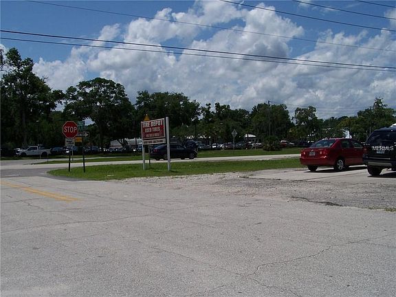 3rd image of S Woodland Blvd