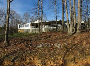 145 Weaver Ln, Mc Ewen, TN 37101