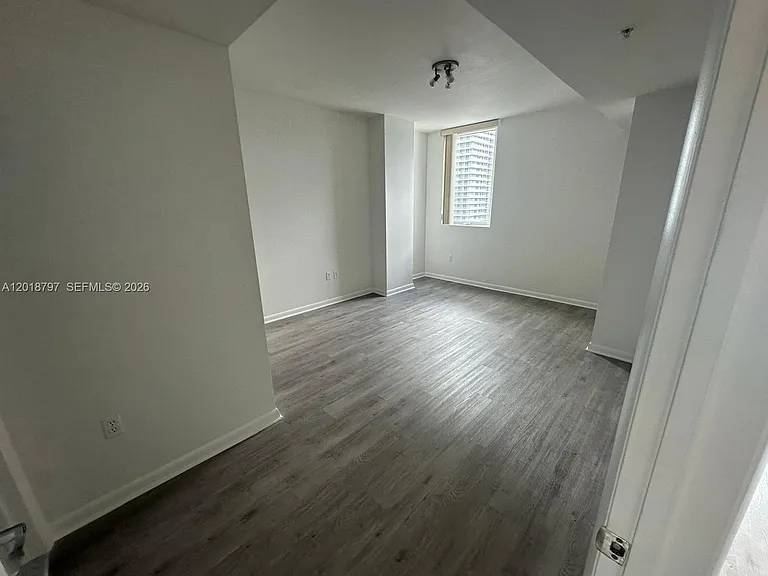244 Biscayne Blvd #1910 — Photo 14