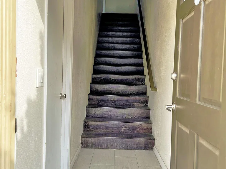 872 Emory St #1 — Photo 8