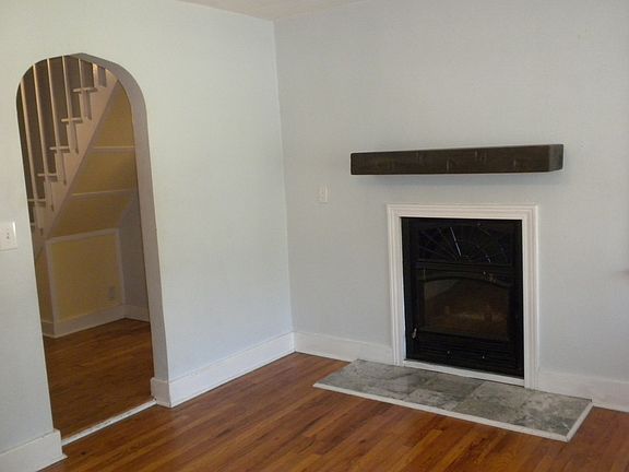 5th image of 1606 Wilson Ave