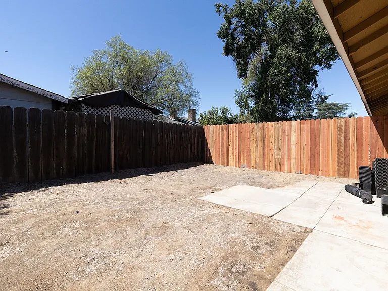 2020-2030 Fulkerth Rd — Photo 13