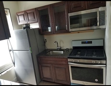 2nd image of 378 Hawthorne St
