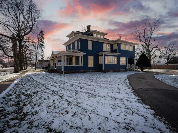 211 N Minier Ave, Minier, IL 61759