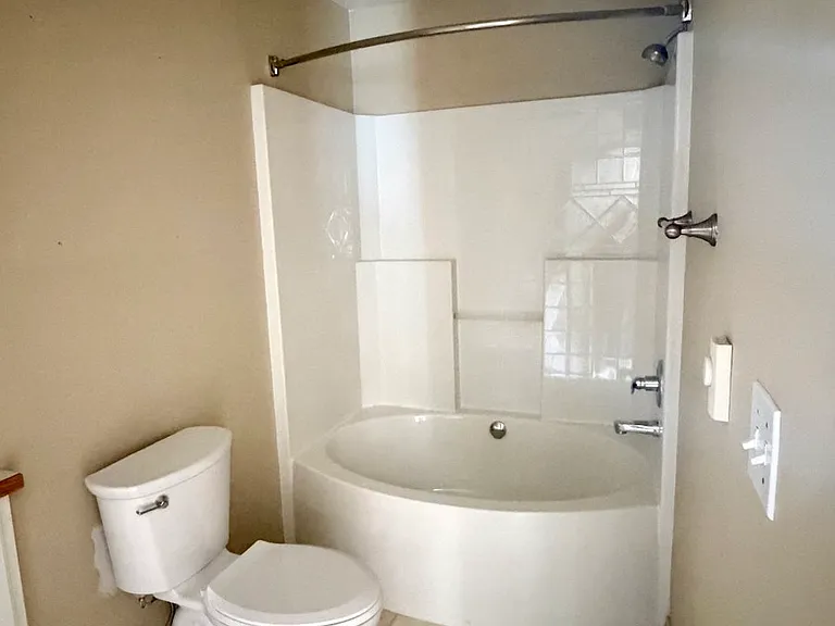 16252 Audubon St #203 — Photo 11