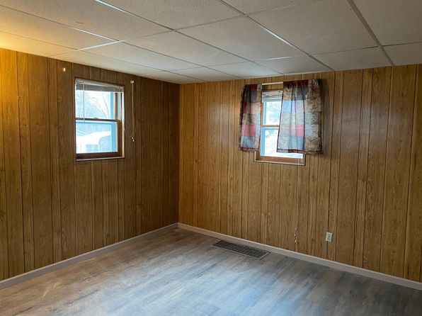 115 Fuller Ave