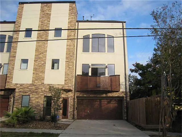 3717 Stanford St #C — Photo 1
