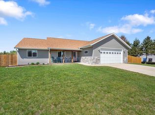 309 Dalogasa Dr, Arena, WI 53503