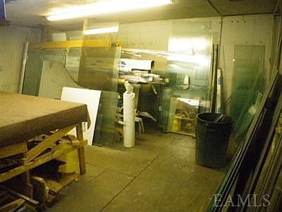 5th image of 162 Yonkers Ave