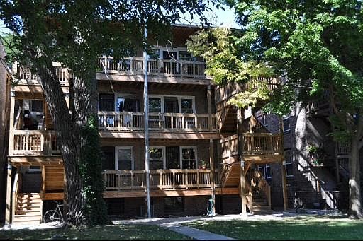 1st image of 5437 S Woodlawn Ave APT 2