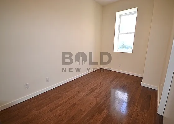 Rented by Bold New York | media 12
