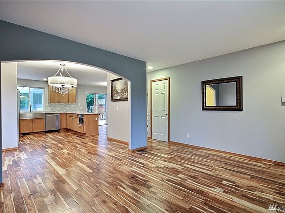 3rd image of 11705 2nd Dr SE Unit A
