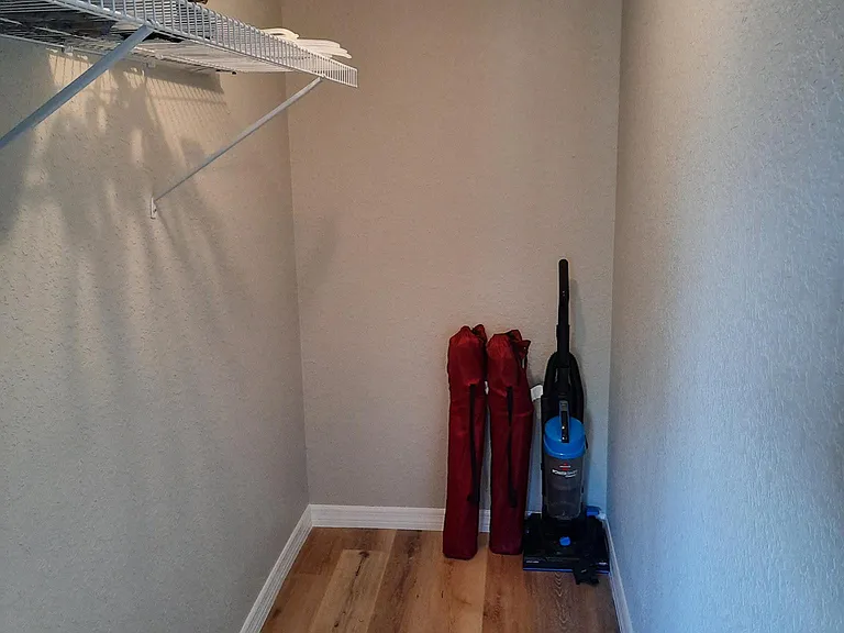 121 Country Club Dr #203 — Photo 13
