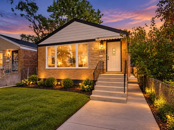 12343 S Lincoln St, Calumet Park, IL 60827