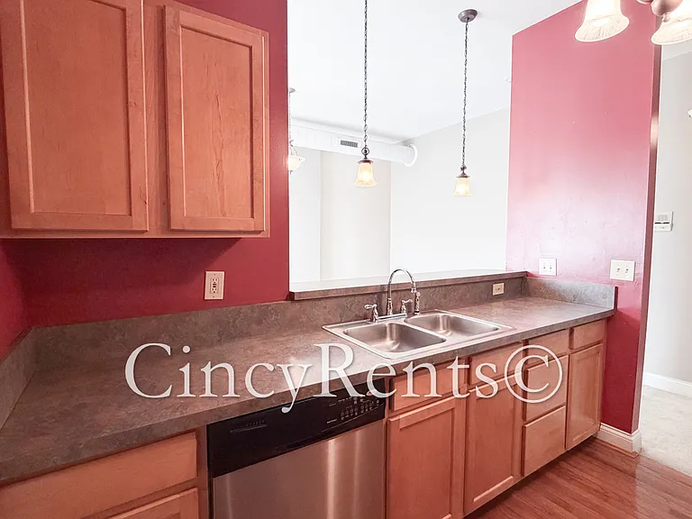 2155 Fulton Ave #6 — Photo 6