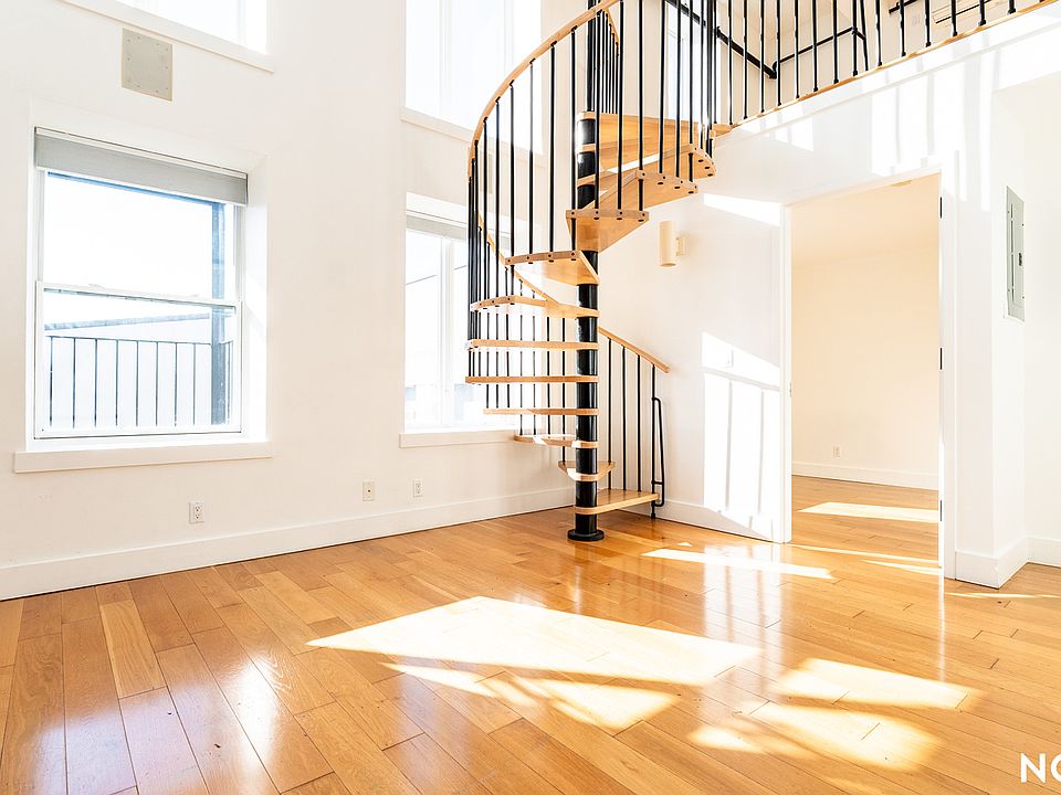 1st image of 783 Knickerbocker Ave #404