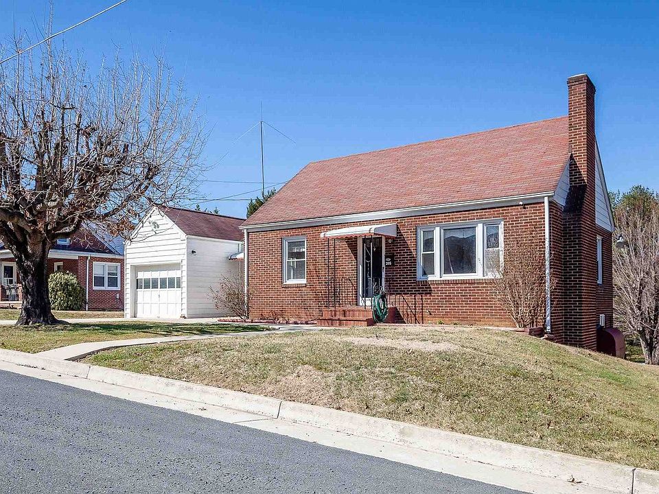 1st image of 205 Shenandoah Ave