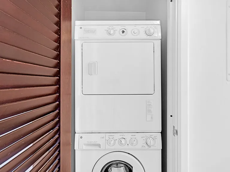 Washer/Dryer