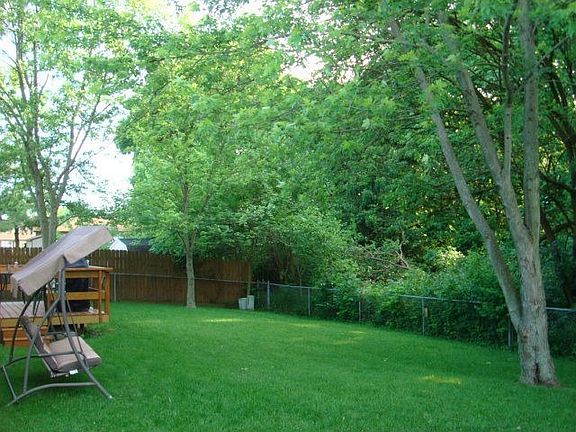 2nd image of 2471 Willow View Ct