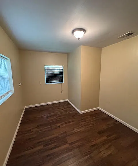 4415 Lynx Ave — Photo 5