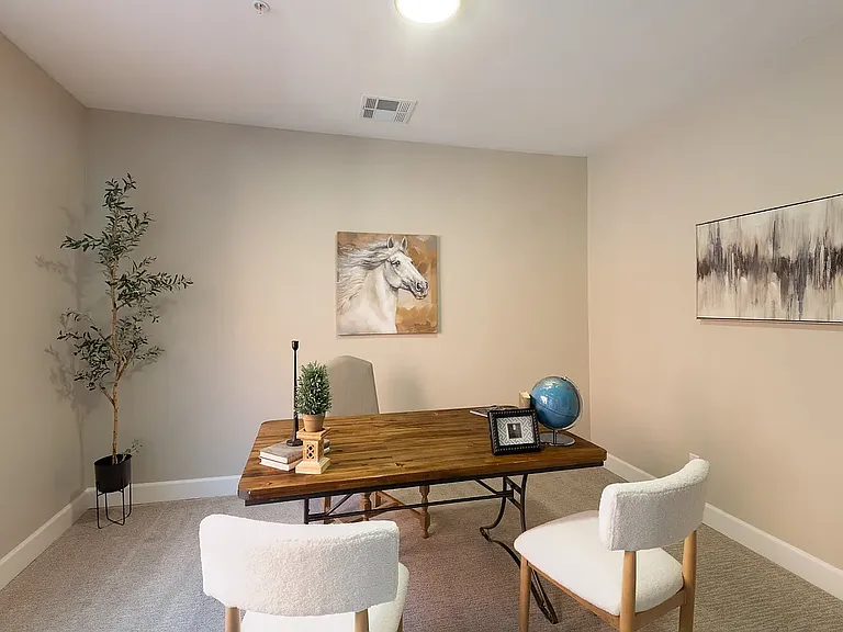 742 Avenida Veracruz — Photo 8