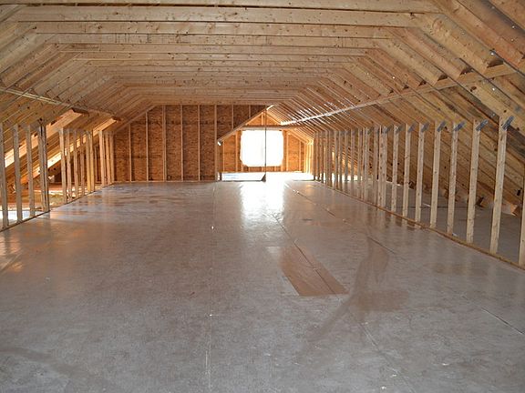 unfinished 1700sq ft 2nd level