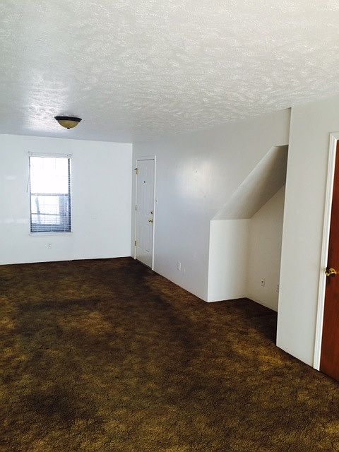 1st image of 36 Brianfield Dr APT A
