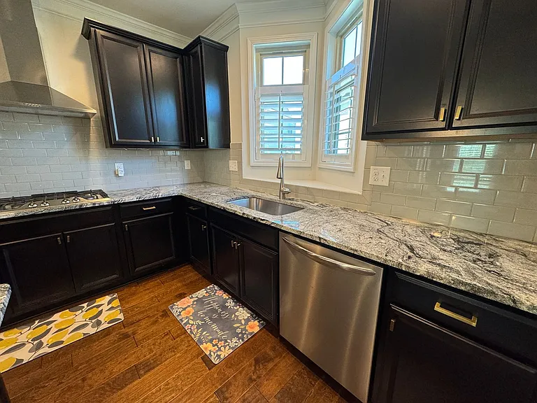 323 View Dr — Photo 13