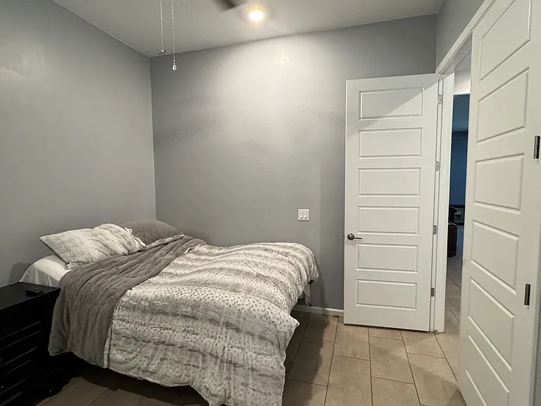 12445 N Appling Ave — Photo 17
