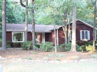 1124 Old English Ct, Raleigh, NC 27615