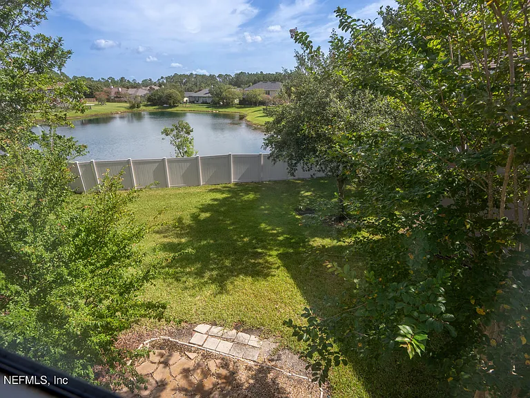313 Scrub Jay Dr — Photo 31
