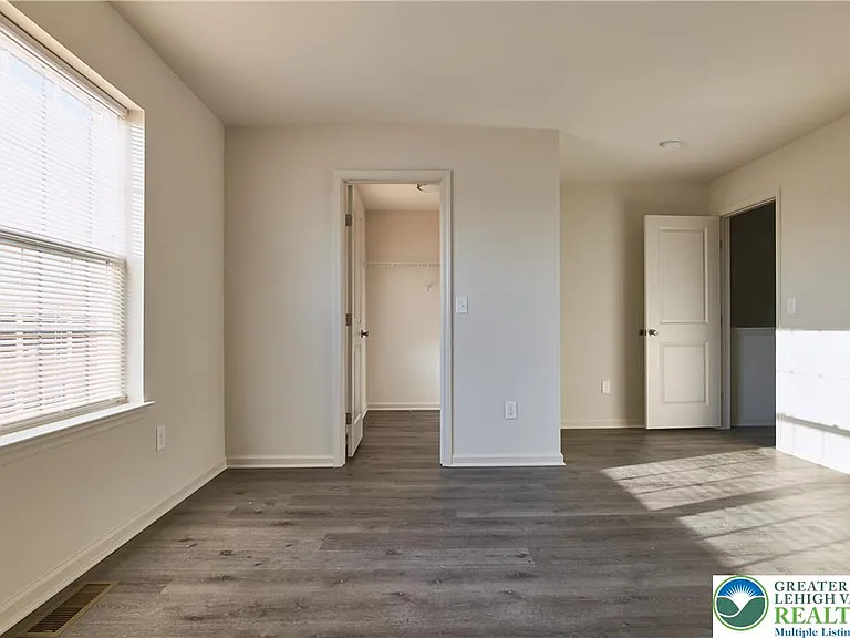 6653 Stein Way — Photo 26